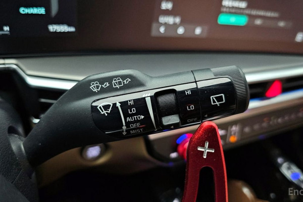 2024 Kia Sorento с пробегом 17 555 км