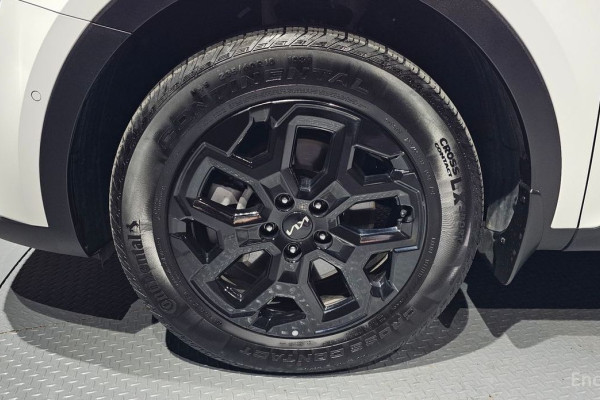 2024 Kia Sorento с пробегом 27 865 км