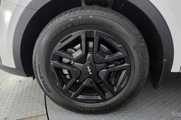 2024 Kia Sorento с пробегом 17 096 км