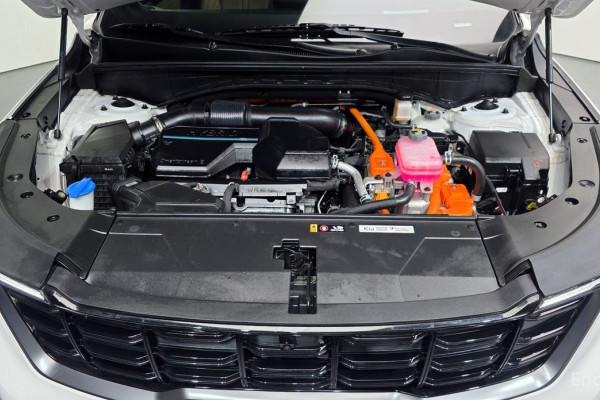 2024 Kia Sorento с пробегом 17 096 км