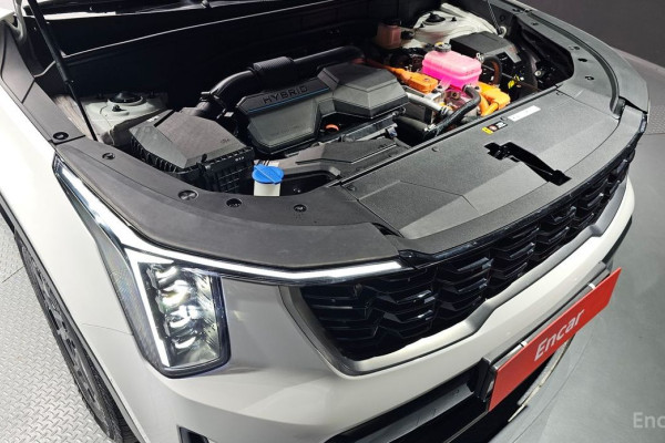 2024 Kia Sorento с пробегом 27 865 км