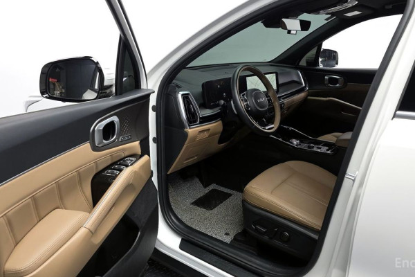 2025 Kia Sorento с пробегом 9 173 км