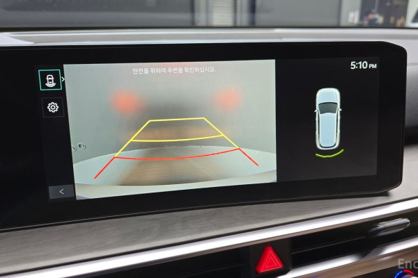 2023 Kia Sorento с пробегом 25 975 км