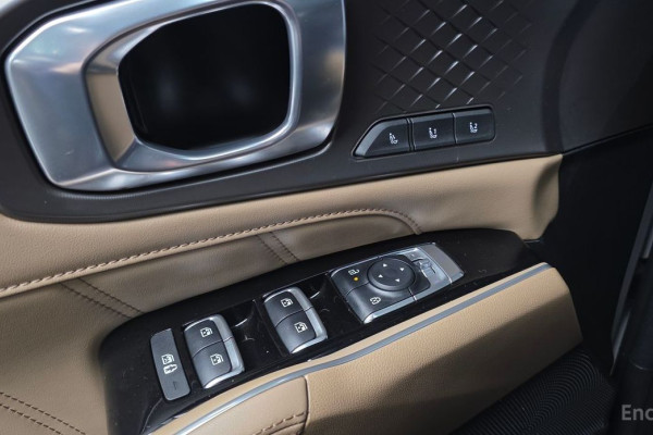 2024 Kia Sorento с пробегом 16 617 км