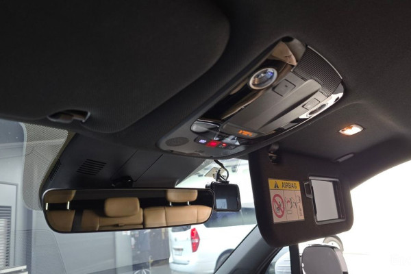 2023 Kia Sorento с пробегом 25 975 км