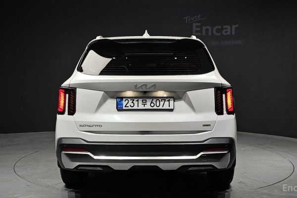 2025 Kia Sorento с пробегом 552 км