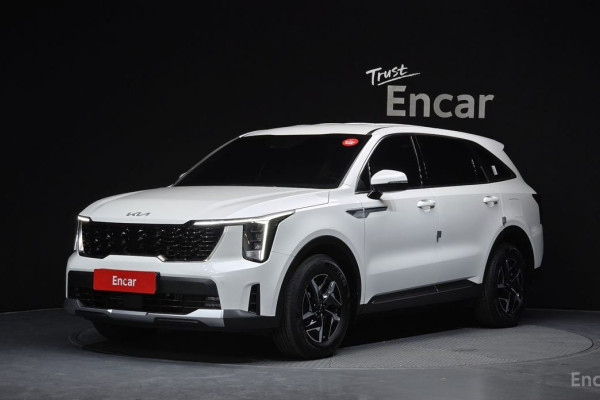 2023 Kia Sorento с пробегом 25 975 км
