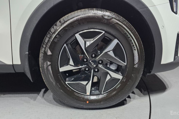 2025 Kia Sorento с пробегом 552 км