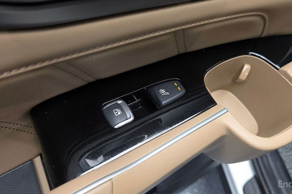 2025 Kia Sorento с пробегом 9 173 км