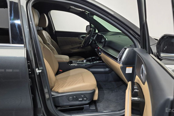 2024 Kia Sorento с пробегом 22 057 км