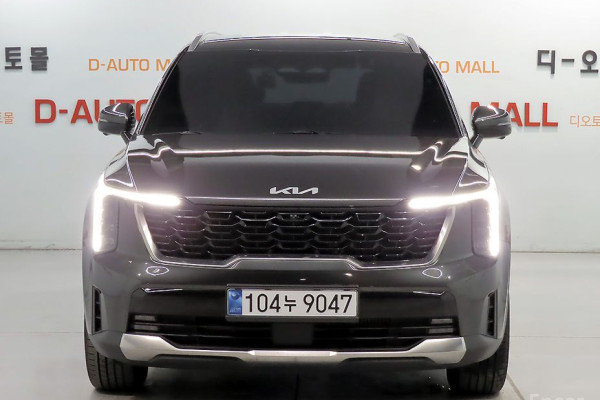 2023 Kia Sorento с пробегом 16 895 км