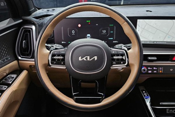 2024 Kia Sorento с пробегом 25 357 км