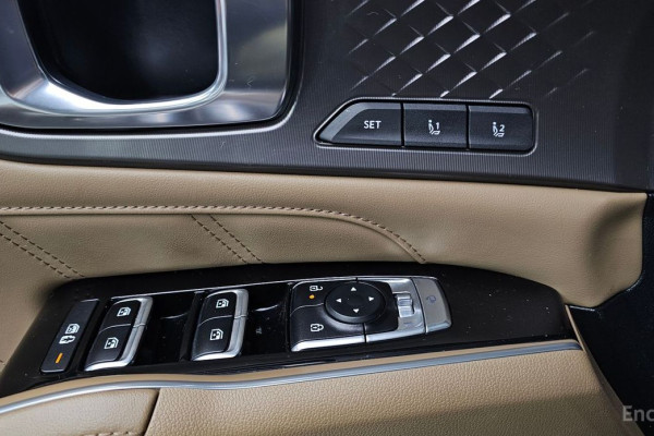 2024 Kia Sorento с пробегом 28 143 км