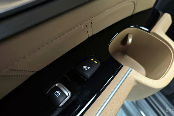 2024 Kia Sorento с пробегом 25 357 км