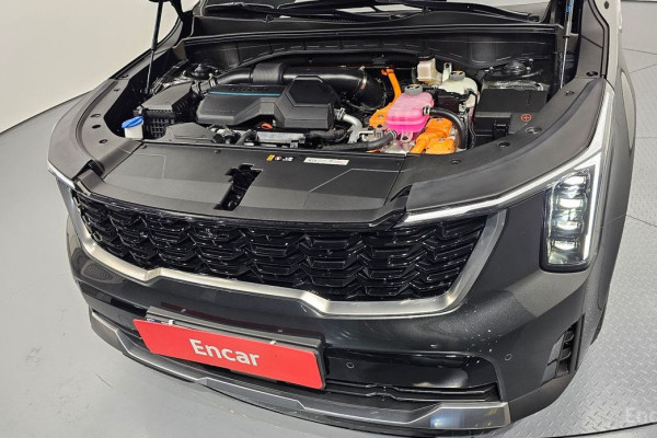 2024 Kia Sorento с пробегом 13 872 км