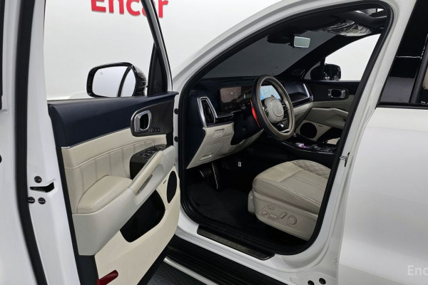 2024 Kia Sorento с пробегом 28 420 км