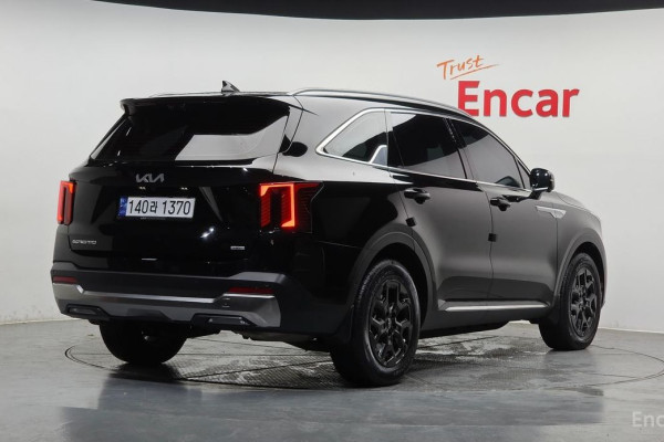 2023 Kia Sorento с пробегом 19 507 км