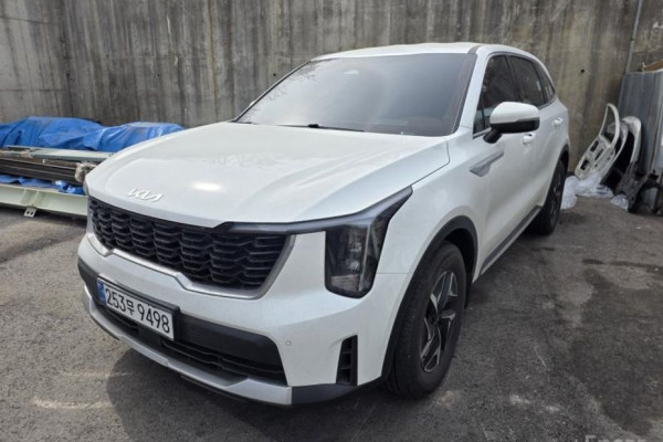 2024 Kia Sorento с пробегом 26 991 км