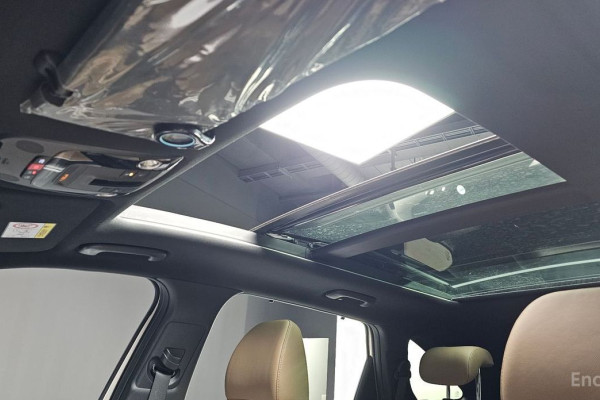 2024 Kia Sorento с пробегом 28 143 км