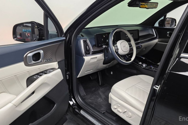 2023 Kia Sorento с пробегом 19 507 км