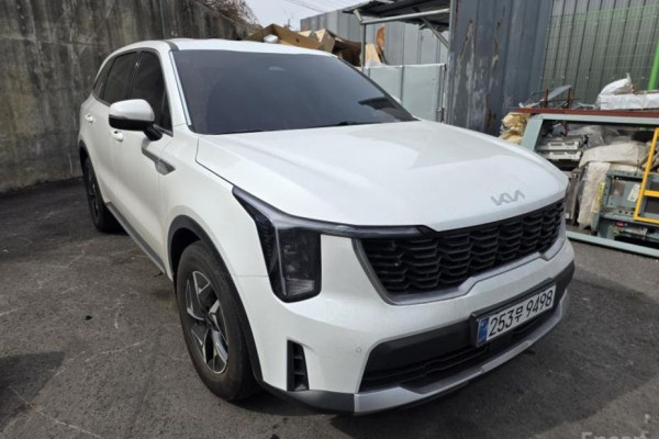 2024 Kia Sorento с пробегом 26 991 км