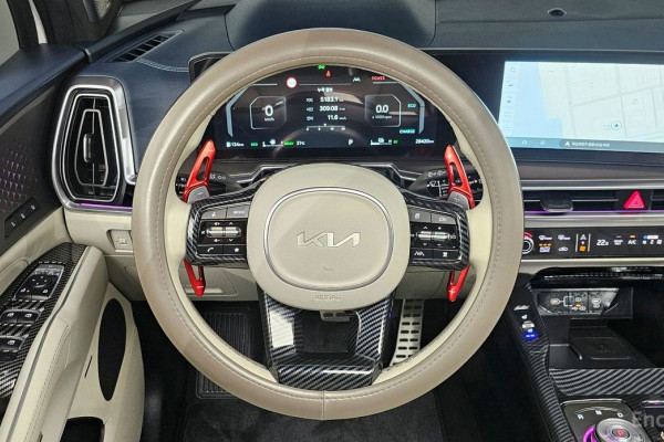 2024 Kia Sorento с пробегом 28 420 км