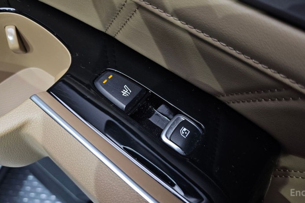 2024 Kia Sorento с пробегом 28 143 км