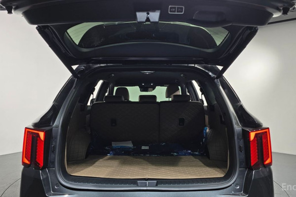 2024 Kia Sorento с пробегом 22 057 км