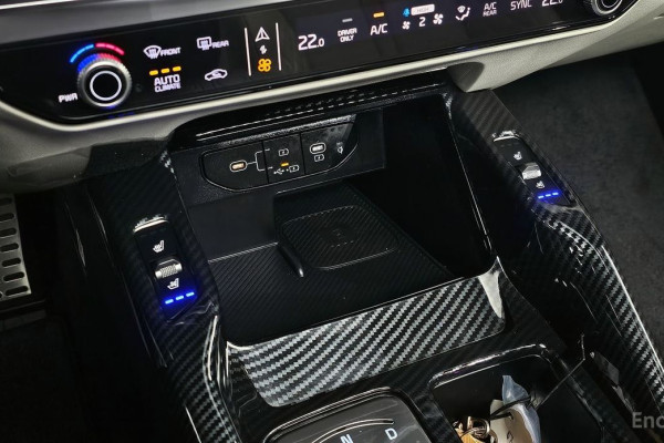 2024 Kia Sorento с пробегом 28 420 км