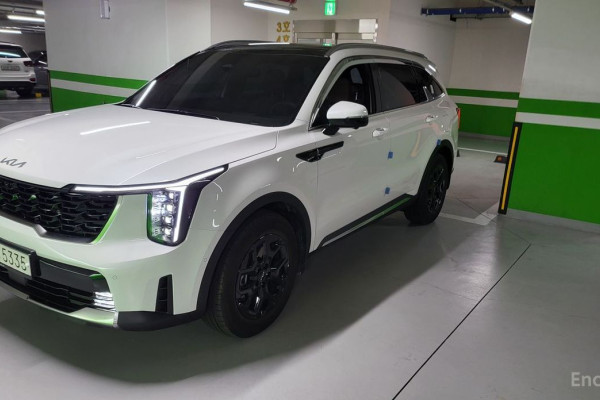2025 Kia Sorento с пробегом 1 700 км