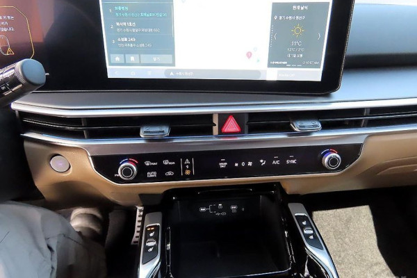 2024 Kia Sorento с пробегом 28 740 км