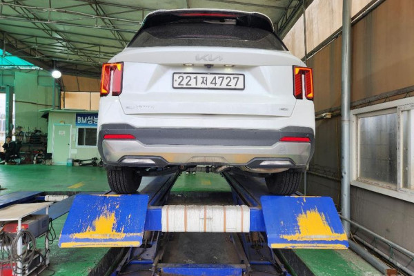 2025 Kia Sorento с пробегом 19 824 км