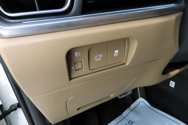 2023 Kia Sorento с пробегом 25 654 км