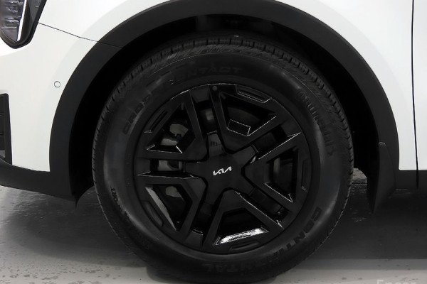 2023 Kia Sorento с пробегом 25 654 км