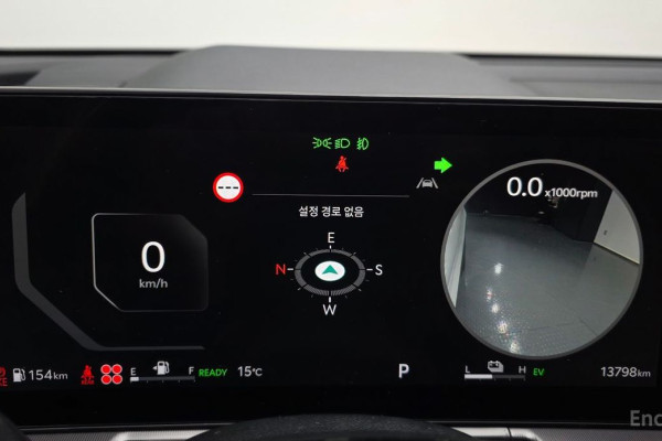 2025 Kia Sorento с пробегом 13 798 км