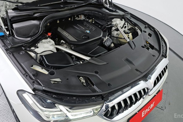 2023 BMW 6 серии с пробегом 48 972 км