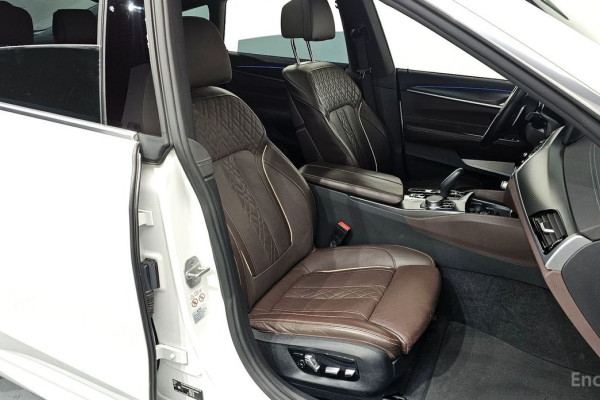 2023 BMW 6 серии с пробегом 48 972 км