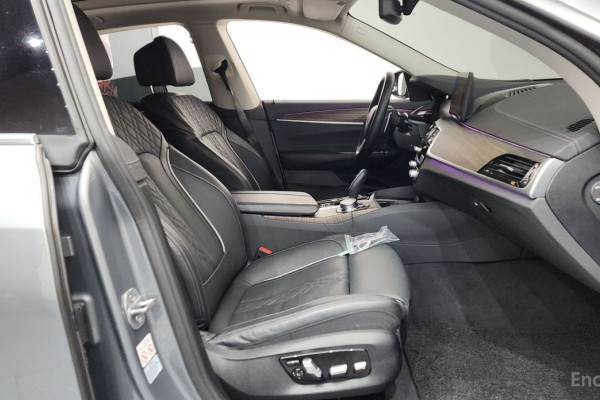 2022 BMW 6 серии с пробегом 100 532 км