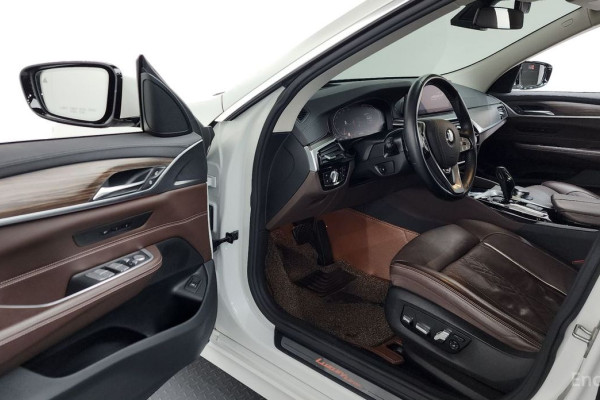 2019 BMW 6 серии с пробегом 87 212 км