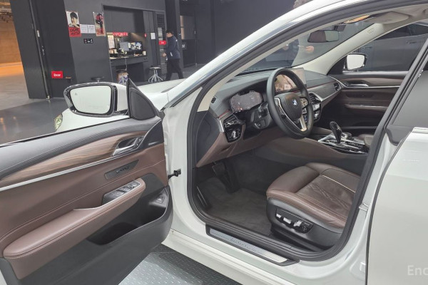 2023 BMW 6 серии с пробегом 42 588 км