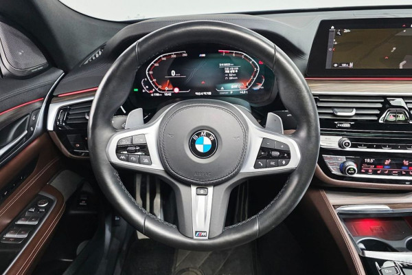 2020 BMW 6 серии с пробегом 56 523 км