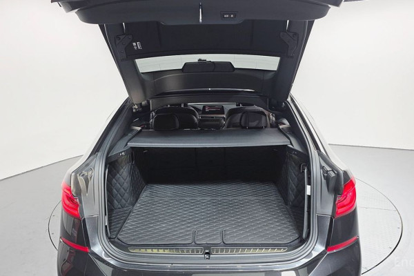 2020 BMW 6 серии с пробегом 56 523 км