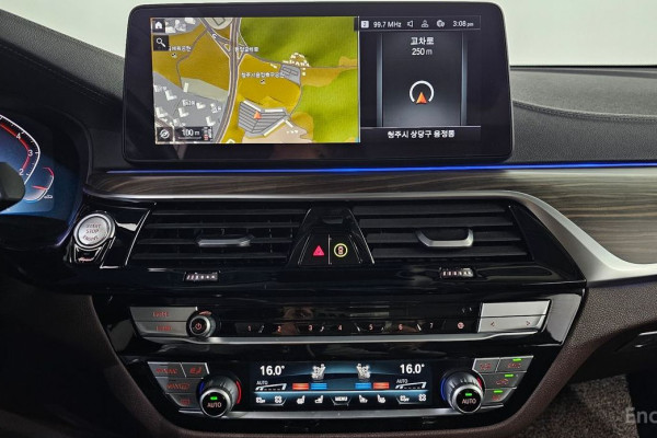 2020 BMW 6 серии с пробегом 63 561 км