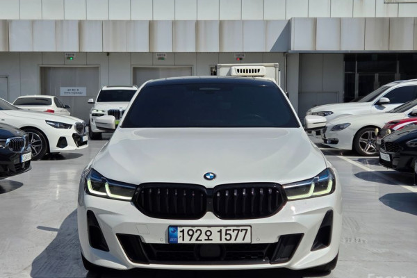 2023 BMW 6 серии с пробегом 67 632 км
