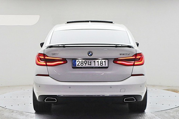 2023 BMW 6 серии с пробегом 45 404 км