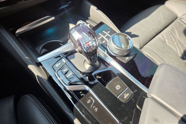 2023 BMW 6 серии с пробегом 67 632 км