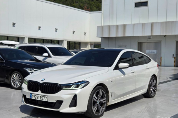 2023 BMW 6 серии с пробегом 67 632 км