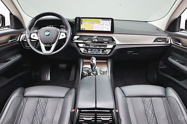 2023 BMW 6 серии с пробегом 45 404 км