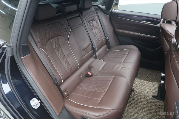 2022 BMW 6 серии с пробегом 88 163 км