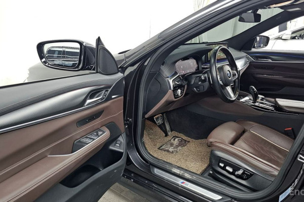 2022 BMW 6 серии с пробегом 84 629 км